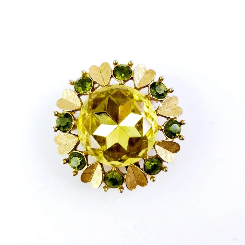 Vintage Avon Brooch Pendant Pin Green